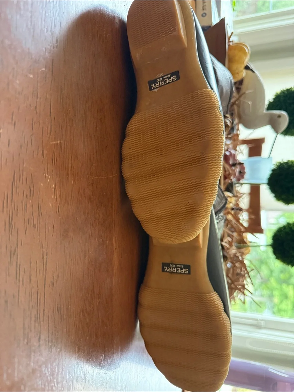 Girls Sperry topsider waterproof rubber boots